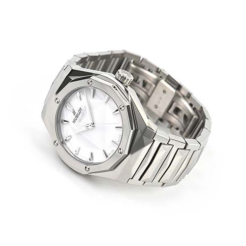 ウブロコピー 550.NS.2200.NS.ORL22