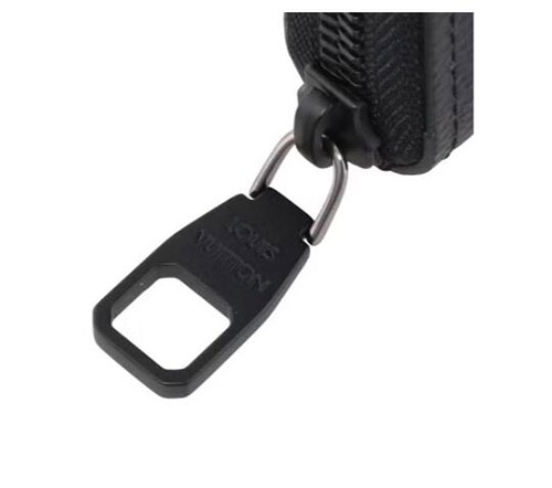 ルイヴィトン M28048