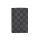 ルイヴィトン LOUIS VUITTON ダミエ グラフィット クーヴェルテュールパスポール パスポートケース グレー N60031