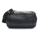 ボッテガヴェネタ BOTTEGA VENETA ウエストバッグ イントレチャート 【INTRECCIATO】 ブラック 361013 VQ121 1000 メンズ