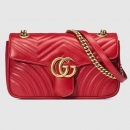 グッチ GUCCI 〔GGマーモント〕キルティング スモール ショルダーバッグ（443497 DTDIT 6433）ハイビスカスレッド キルティング レザー