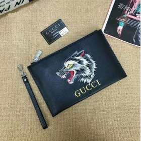 グッチ バッグ レザー GUCCI クラッチバッグ ブラック AFG1806975