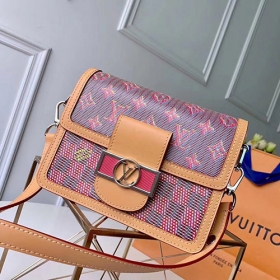 LouisVuitton ドーフィーヌMINI モノグラム ポップ M55454