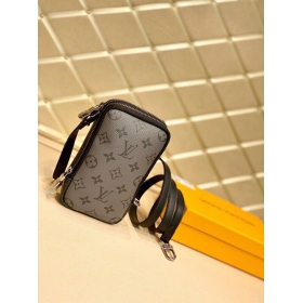 Louis Vuitton ダブル フォン ウオレット  M69534