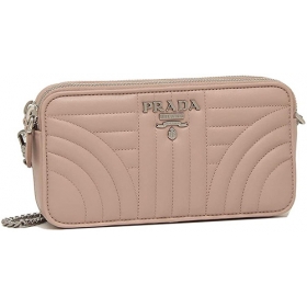 プラダ ショルダーバッグ サフィアーノ ミニバッグ 財布ショルダー チェーンウォレット レディース PRADA 1DH010 2B0X