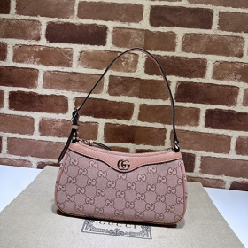 GUCCI コピー 735145 UULBG 6802